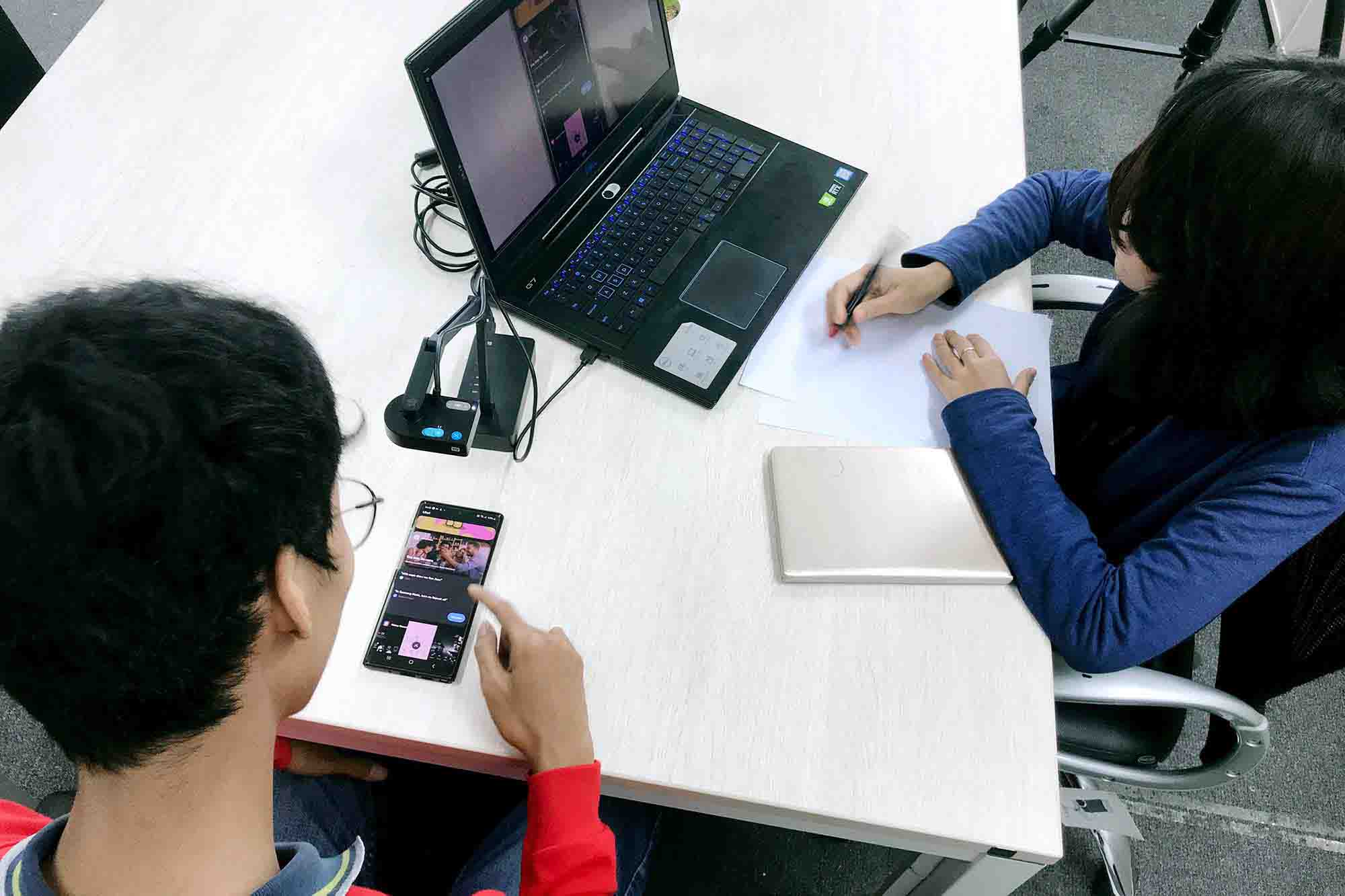 UI設計師不一定會加入,然而加入部分訪談,有助於 UIUX 設計師更好的進行後續設計事項。
